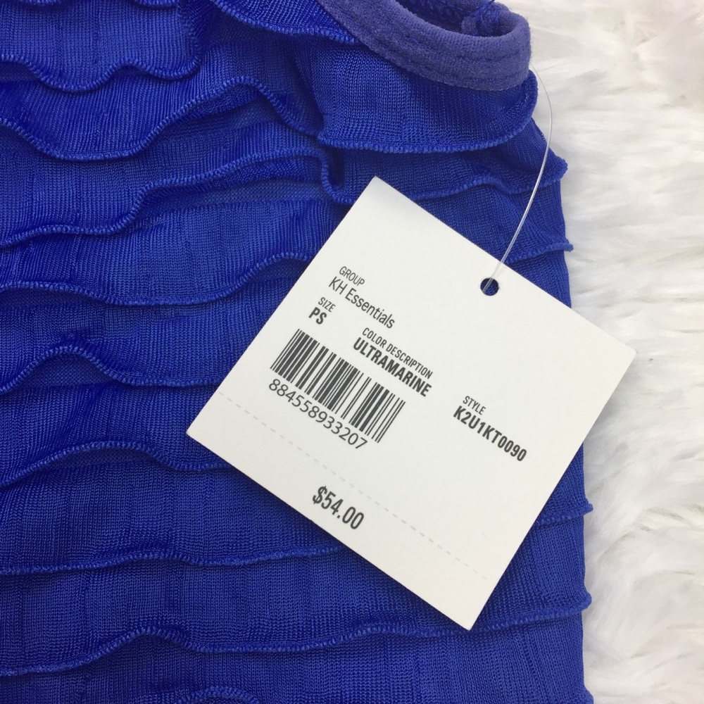 Kate Hill Essentials Ruffle Tank - Picture 3 of 6